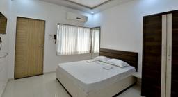 Sai Hotel in Navsari