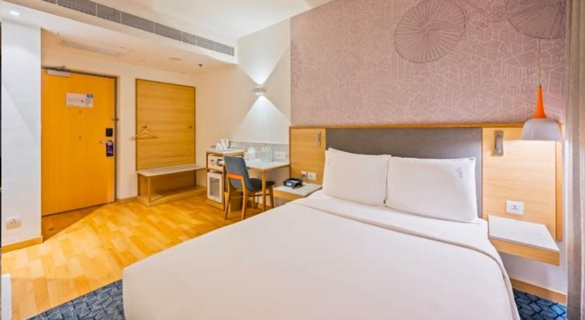 Holiday Inn Express-Knowledge Park in Noida