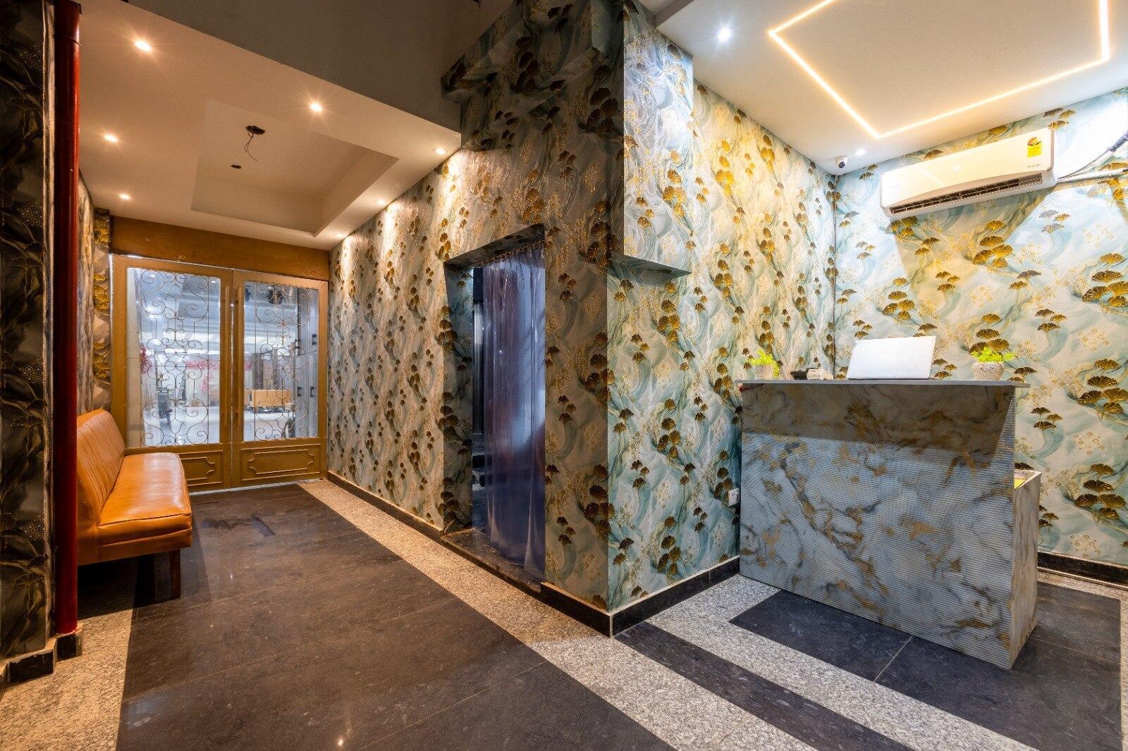 Hotel Accent Park in Noida
