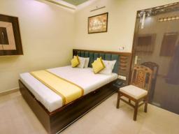 Hotel Pragati Palace in Mathura